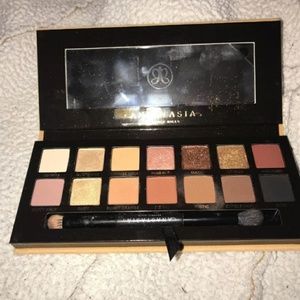 Soft glam pallet